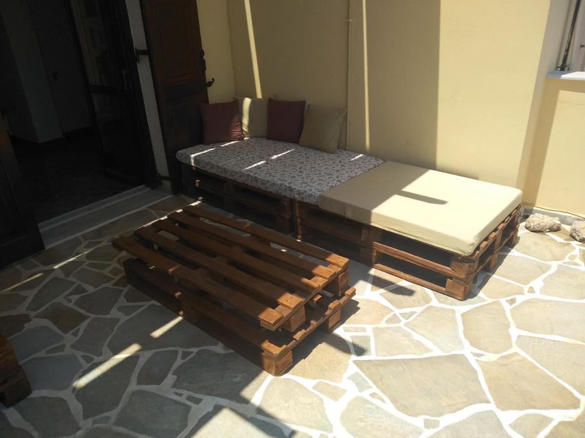 Hotel Theodorou Azolimnos Esterno foto