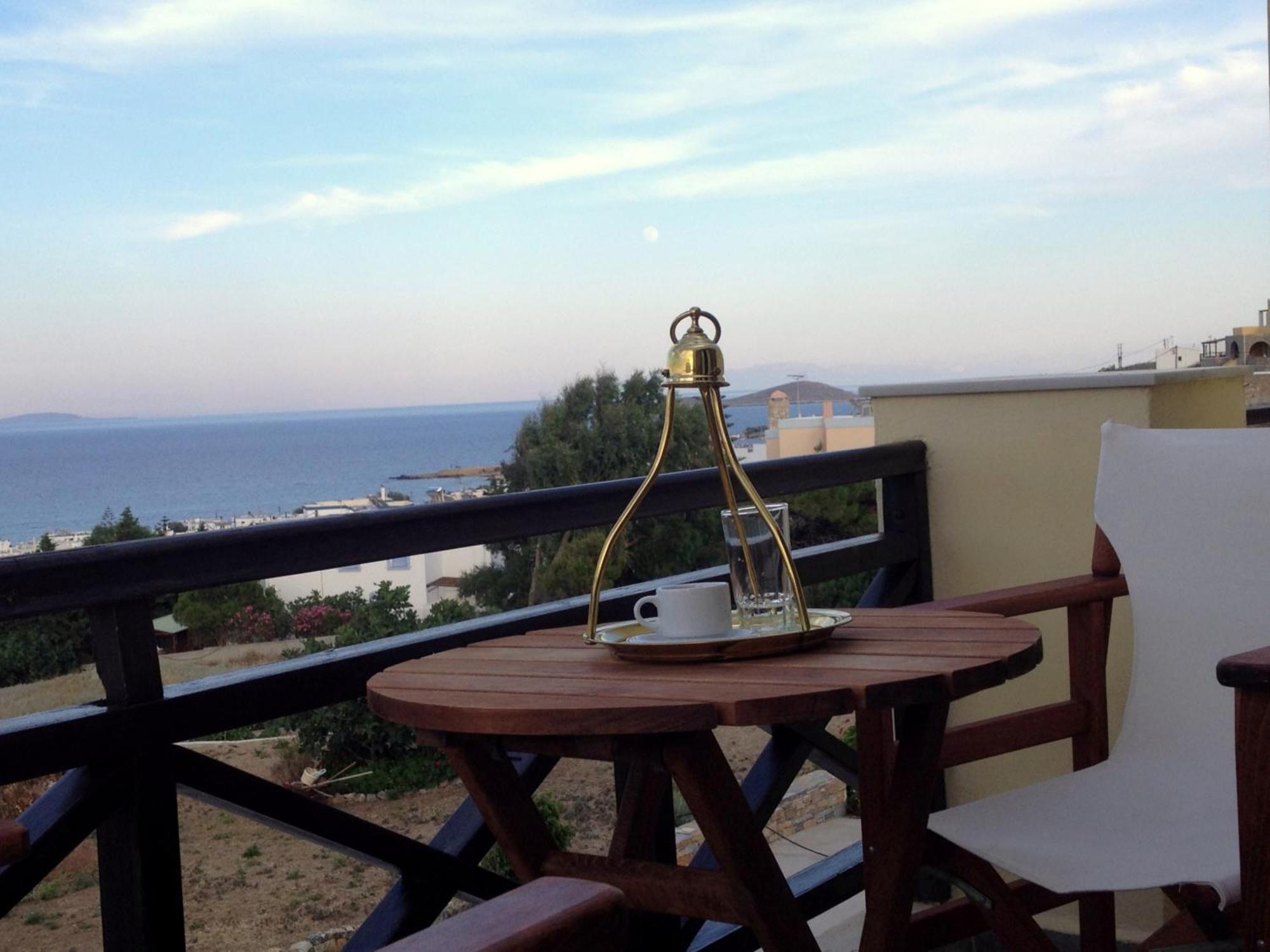 Hotel Theodorou Azolimnos Esterno foto