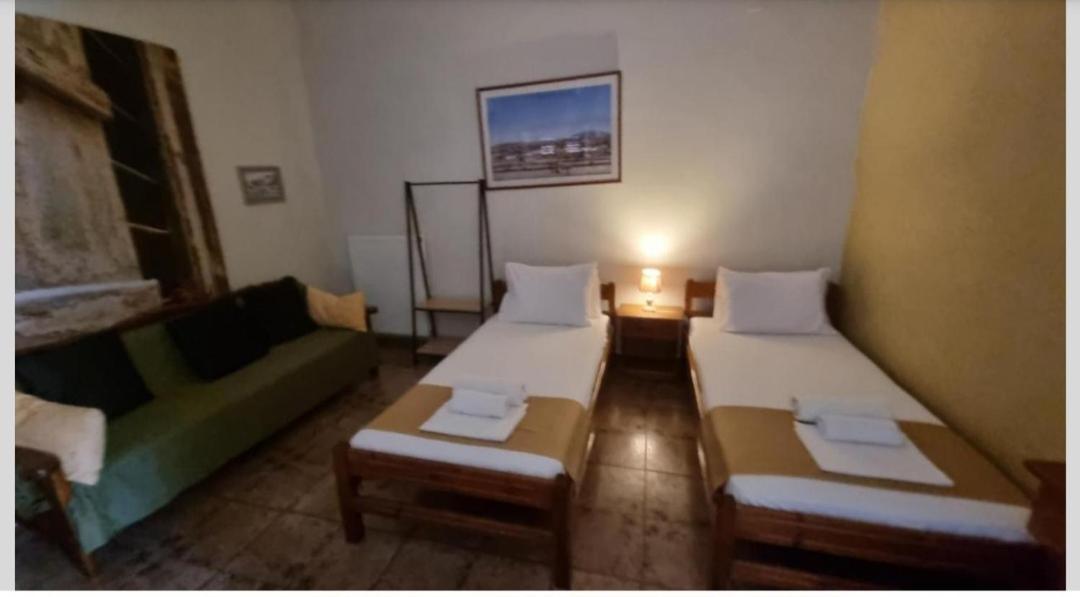 Hotel Theodorou Azolimnos Esterno foto